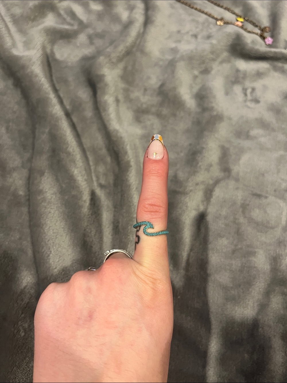 Wave ring Ring with turquoise accent